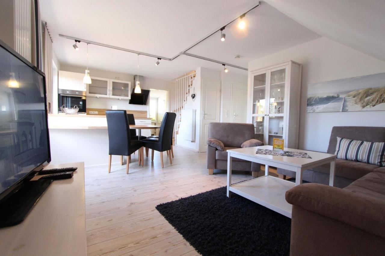 Haus Heckenrose Whg 2 Og Lägenhet Kellenhusen Exteriör bild